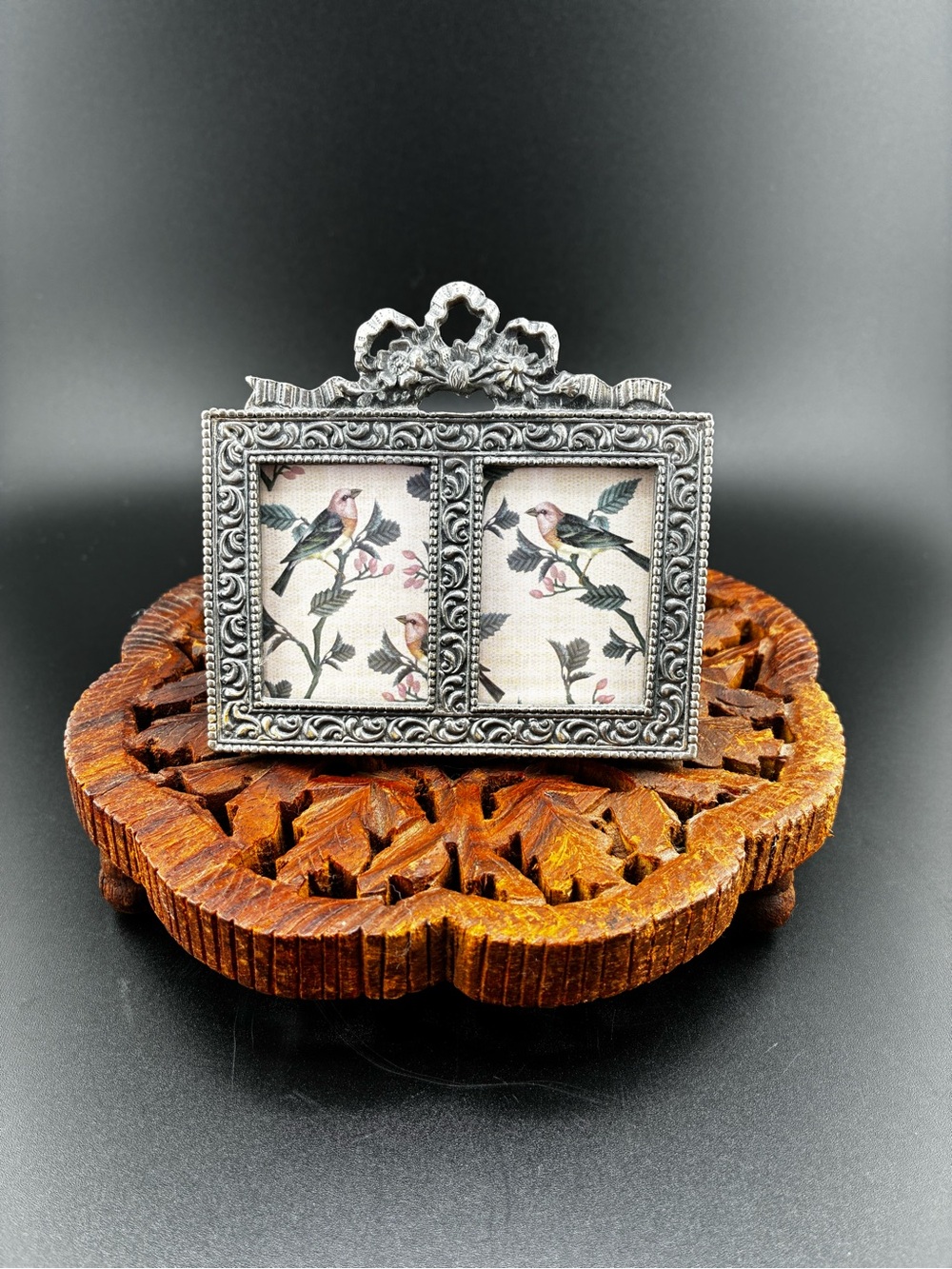 Ornate pewter Double‎ Photo Frame with floral bow on top